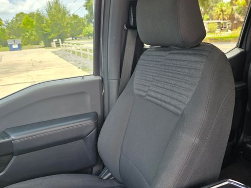 Used 2022 Ford F150 XL w/ STX Appearance Package RWD image 8