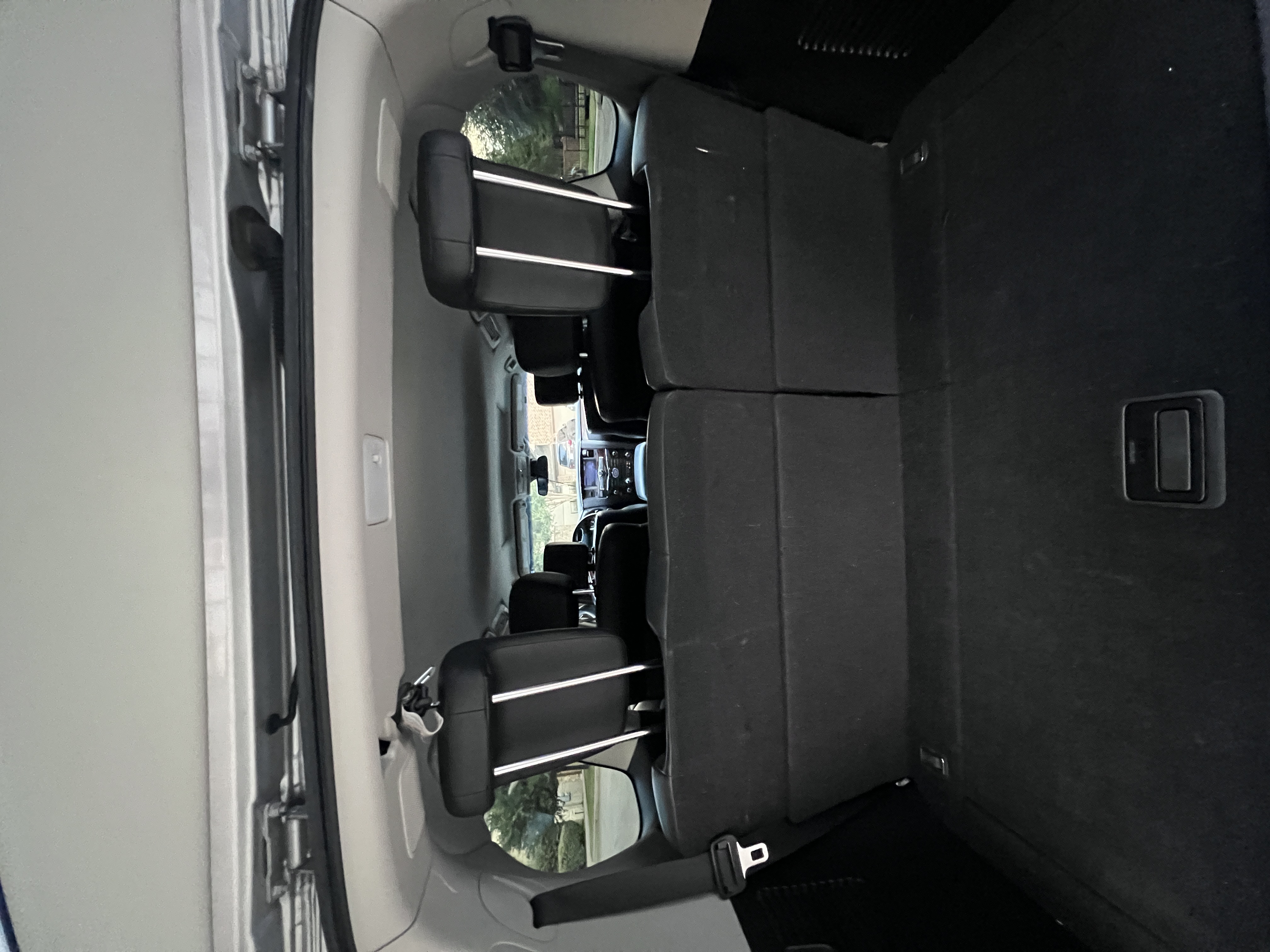 Used 2016 INFINITI QX80 2WD w/ Deluxe Technology Package image 23