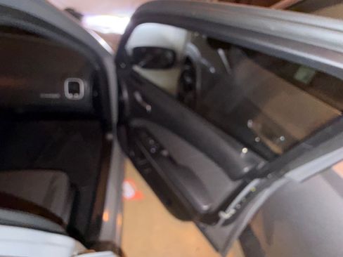 Used 2023 Dodge Charger SXT image 15