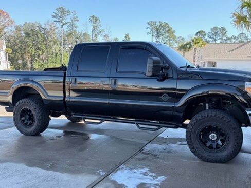 Used 2016 Ford F250 XLT w/ XLT Premium Package image 1