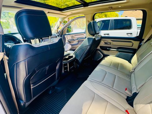 Used 2020 RAM 1500 Limited image 11