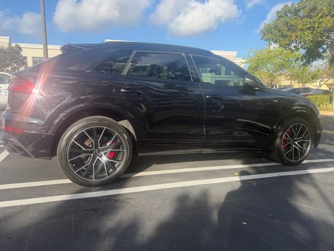 Used 2021 Audi Q8 Premium Plus w/ Premium Plus Package image 4