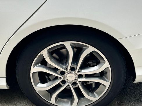 Used 2015 Mercedes-Benz C 300 Sedan image 26