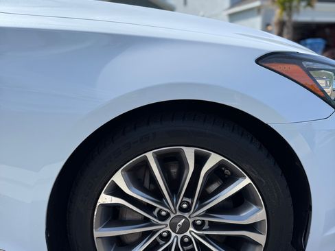 Used 2015 Hyundai Genesis 3.8 w/ Option Group 04 image 10