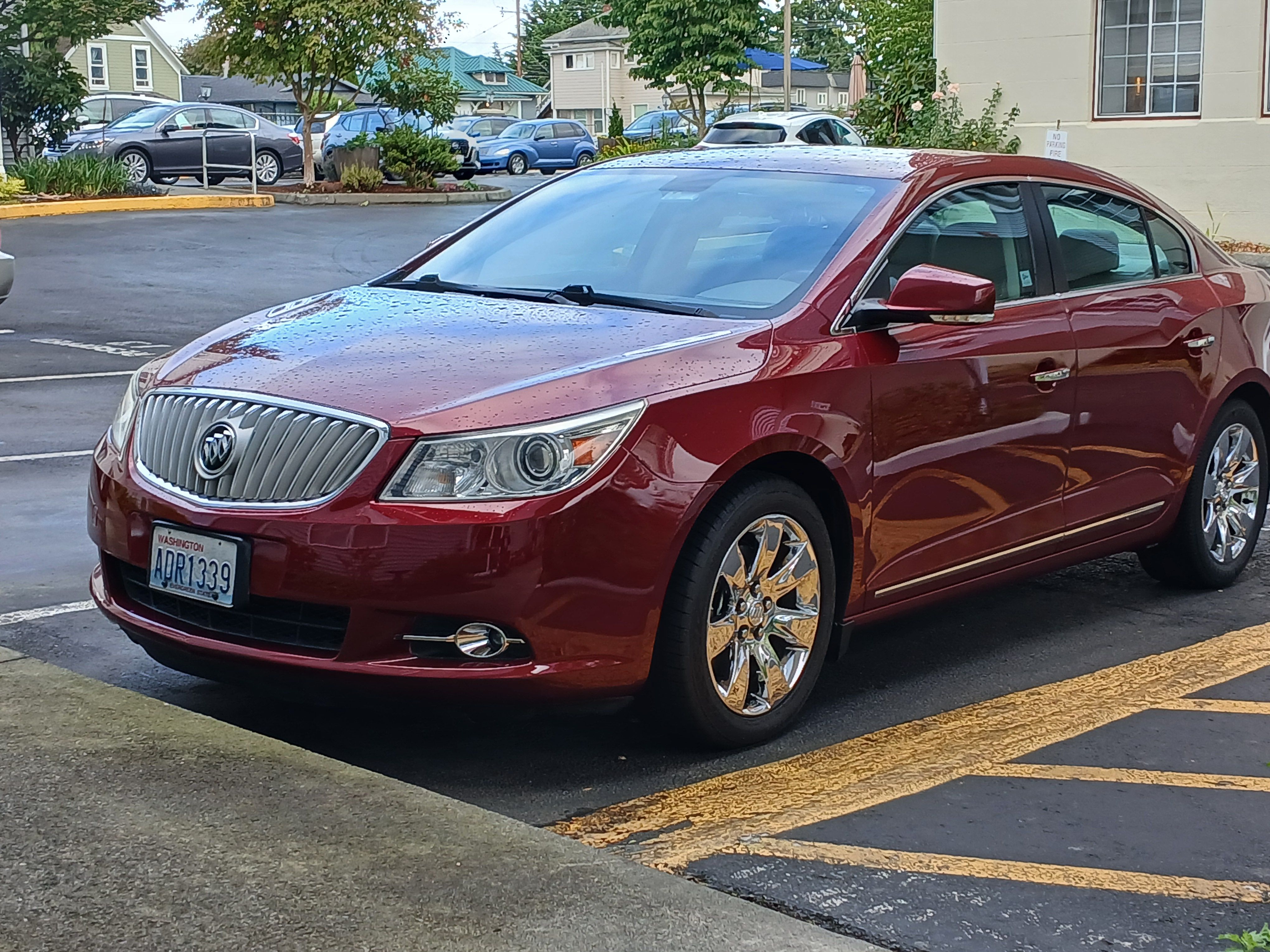 Used 2011 Buick LaCrosse CXL w/ Driver Confidence Package FWD image 17