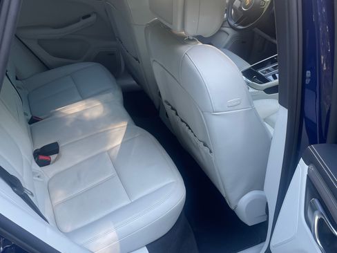 Used 2022 Porsche Macan S AWD/4WD image 13