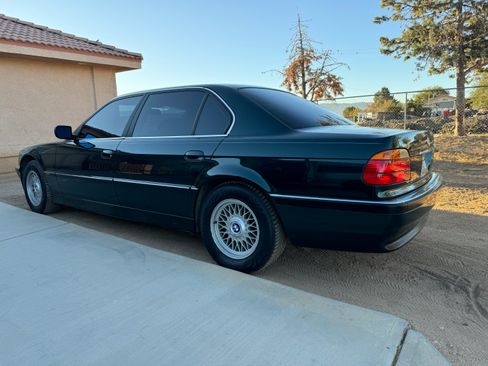 Used 1997 BMW 740iL image 26