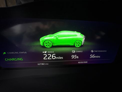 Used 2020 Jaguar I-PACE SE image 14