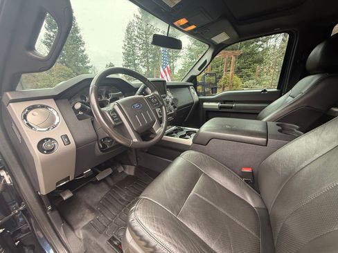 Used 2016 Ford F250 Lariat w/ Lariat Ultimate Package image 18