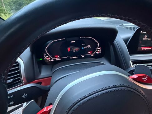 Used 2022 BMW M8 Competition AWD/4WD image 11