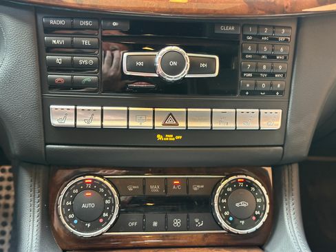 Used 2013 Mercedes-Benz CLS 550 4MATIC image 10