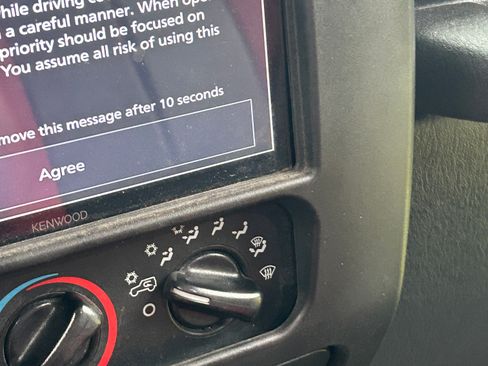 Used 2005 Jeep Wrangler Unlimited image 12