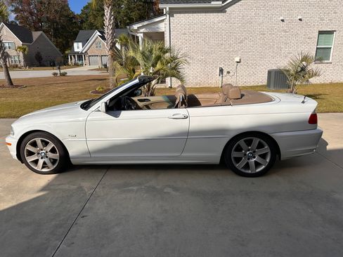 Used 2003 BMW 325Ci Convertible image 10