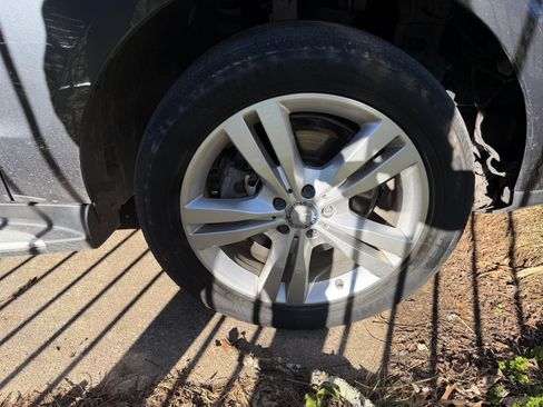 Used 2014 Mercedes-Benz ML 350 BlueTEC 4MATIC image 26