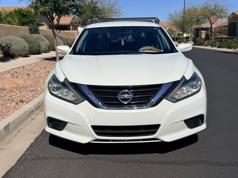 Used 2017 Nissan Altima 2.5 S w/ Power Driver Seat Package image 5