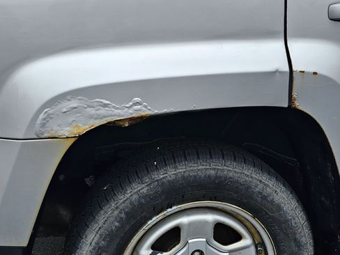 Used 2013 Jeep Patriot Sport w/ PWR Value Group image 10