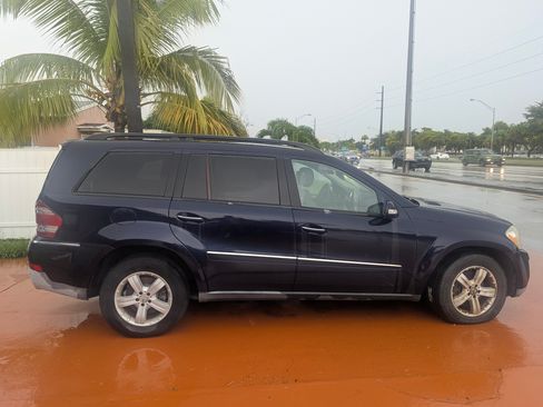 Used 2007 Mercedes-Benz GL 450 4MATIC image 1