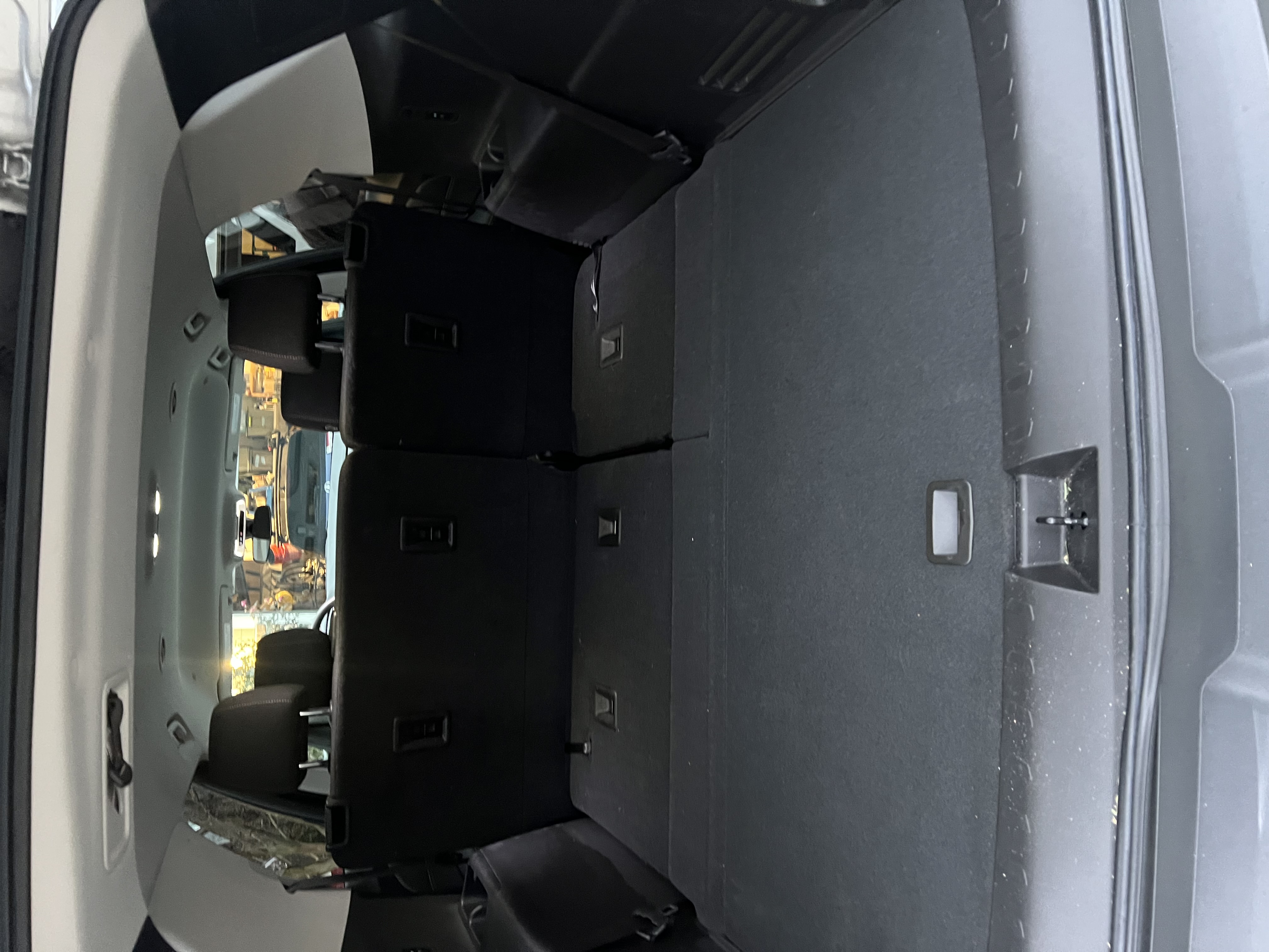 Used 2021 Chevrolet Traverse LS AWD/4WD image 10