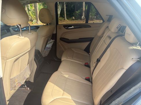 Used 2018 Mercedes-Benz GLE 350 image 4