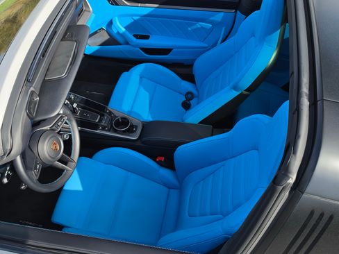 Used 2024 Porsche 911 Targa 4S image 15