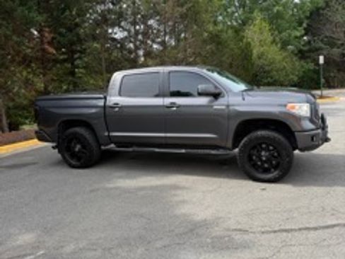 Used 2014 Toyota Tundra Platinum AWD/4WD image 2