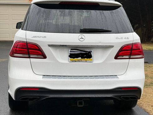 Used 2018 Mercedes-Benz GLE 43 AMG 4MATIC image 4