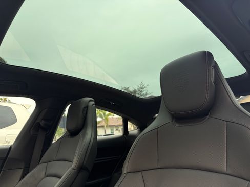 Used 2021 Porsche Taycan Sedan 4D image 28