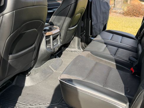 Used 2020 RAM 1500 Laramie image 19