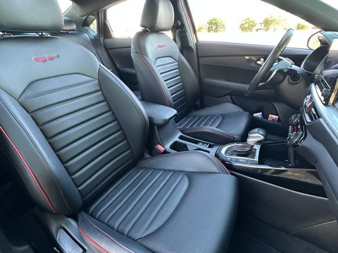 Used 2024 Kia Forte GT w/ GT2 Package image 8