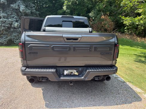 Used 2017 Ford F150 Raptor w/ Equipment Group 802A Luxury AWD/4WD image 14