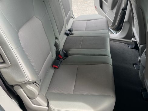 Used 2012 Honda Pilot EX image 16