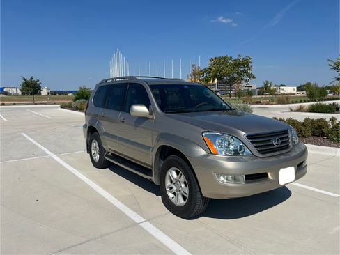 Used 2003 Lexus GX 470 image 4