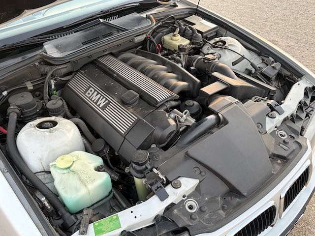 Used 1999 BMW 328i Convertible RWD image 29