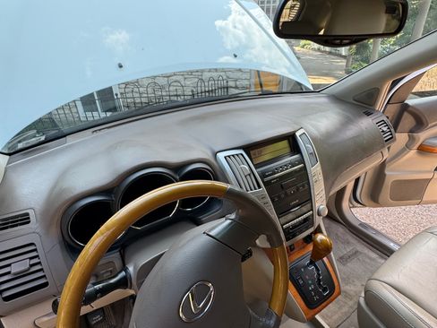 Used 2005 Lexus RX 330 AWD image 18