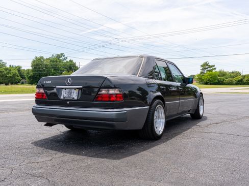 Used 1994 Mercedes-Benz E 500 Sedan image 8