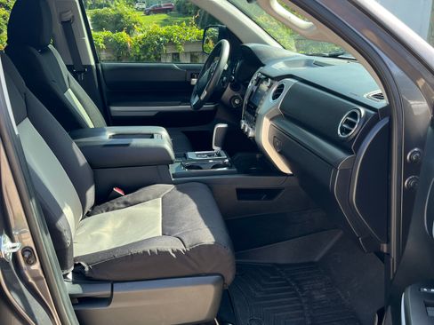 Used 2021 Toyota Tundra SR5 RWD image 8