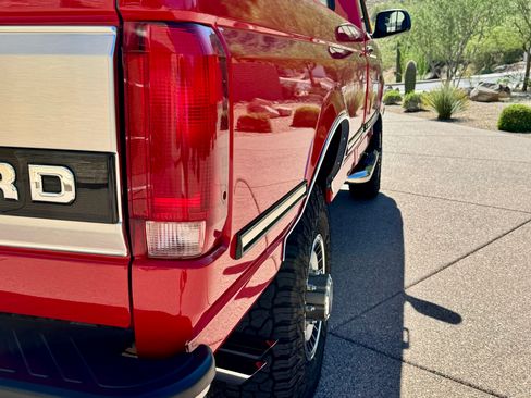 Used 1993 Ford F250 4x4 Regular Cab image 11