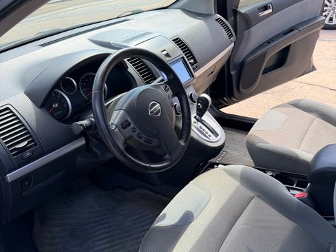 Used 2011 Nissan Sentra 2.0 SR w/ Special Edition Pkg image 9