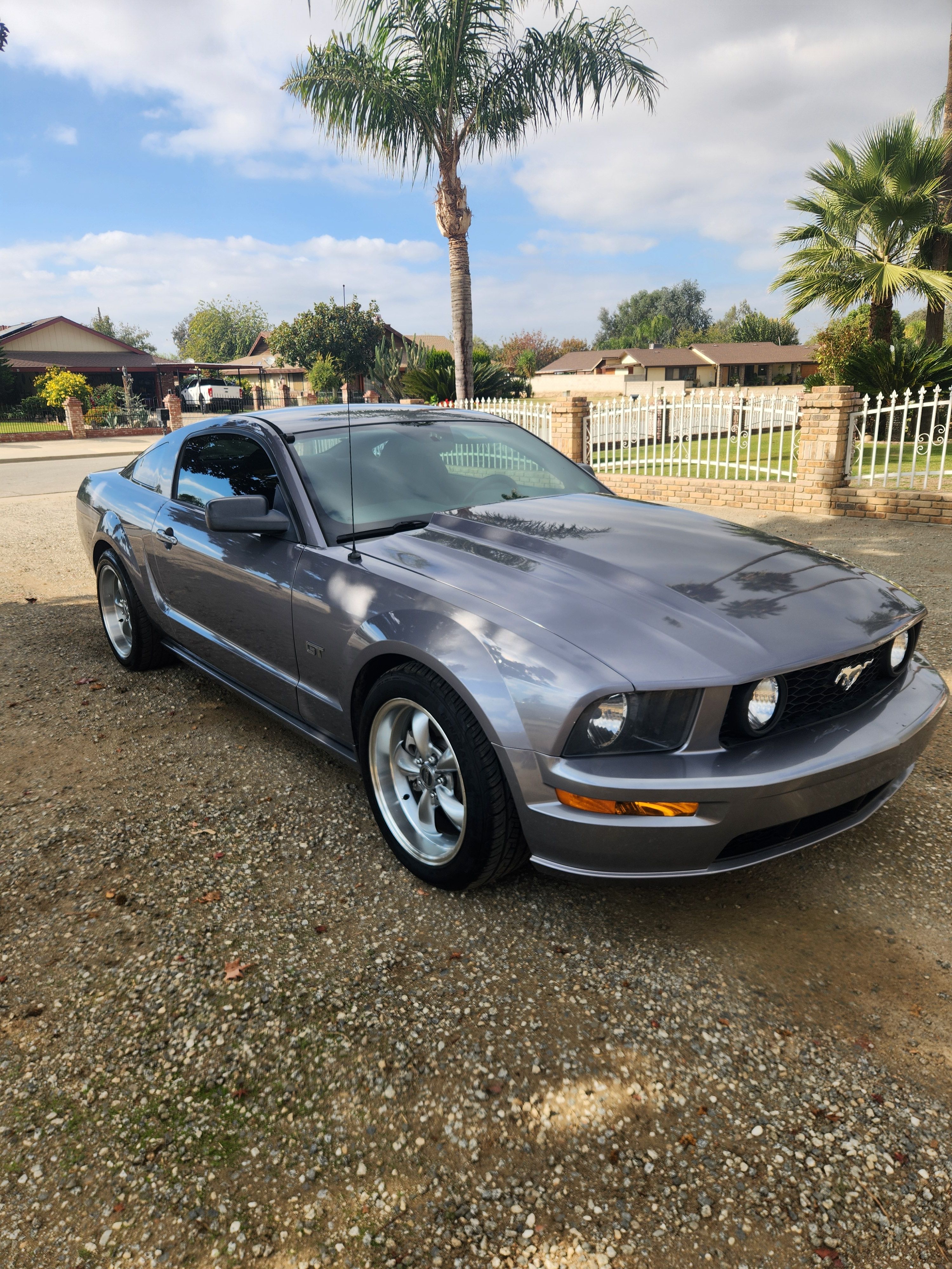 Used 2006 Ford Mustang GT RWD image 1