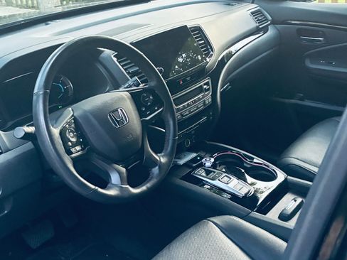 Used 2022 Honda Pilot Black Edition image 12