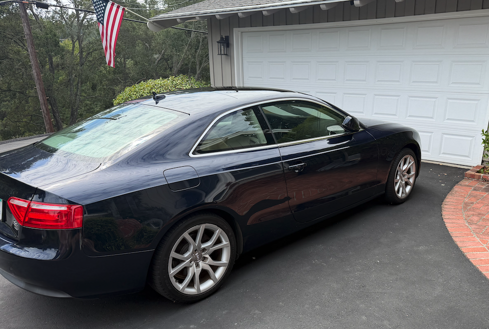Used 2010 Audi A5 2.0T Premium AWD/4WD image 4