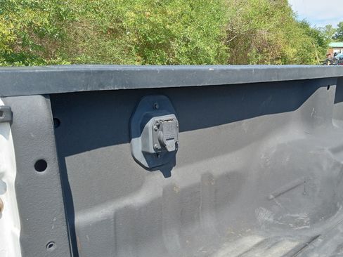 Used 2016 Ford F350 XLT w/ XLT Premium Package image 20