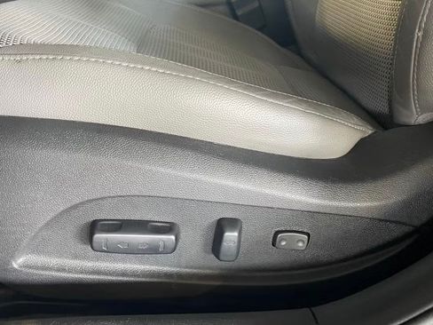 Used 2013 Hyundai Sonata SE w/ Navigation & Sunroof Pkg FWD image 15