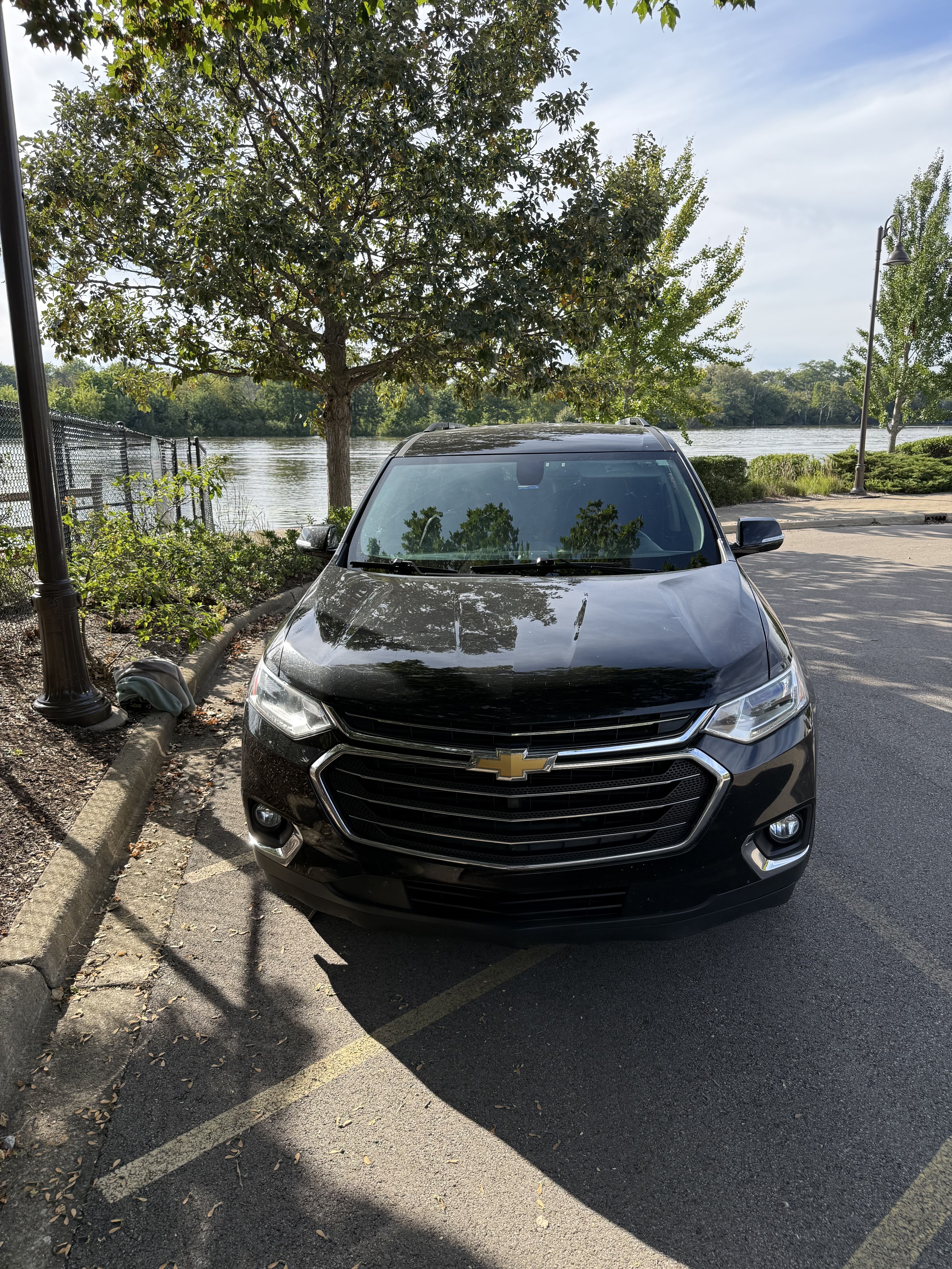 Used 2018 Chevrolet Traverse LT AWD/4WD image 4