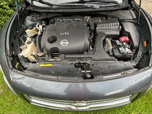 Used 2009 Nissan Maxima 3.5 SV w/ Premium Pkg FWD image 9