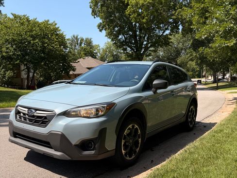 Used 2021 Subaru Crosstrek 2.0i w/ Popular Package #1 AWD/4WD image 2