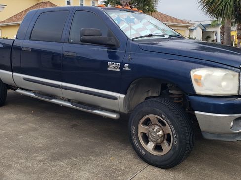 Used 2007 Dodge Ram 3500 Truck SLT image 1