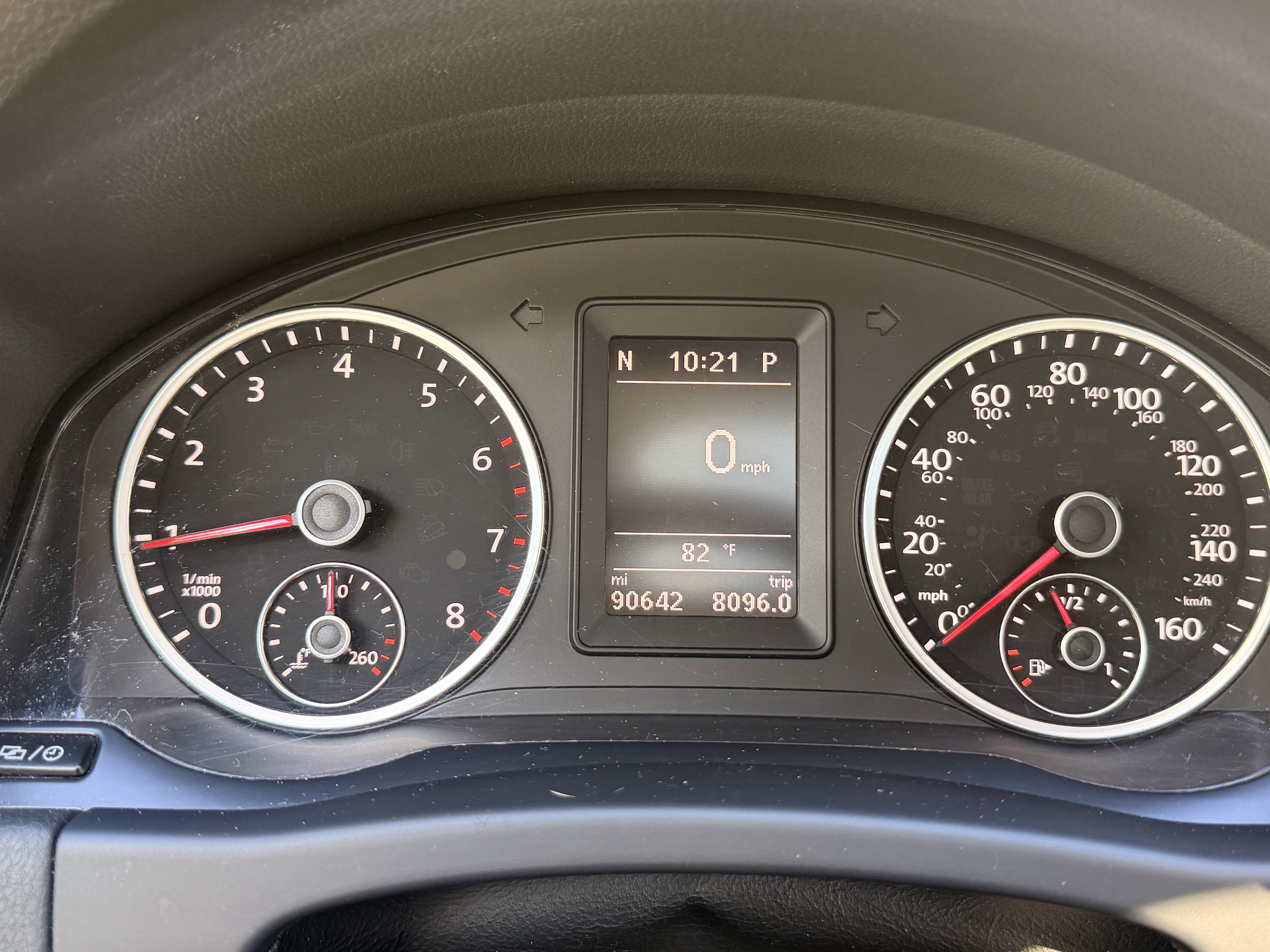 Used 2017 Volkswagen Tiguan Wolfsburg Edition FWD image 8