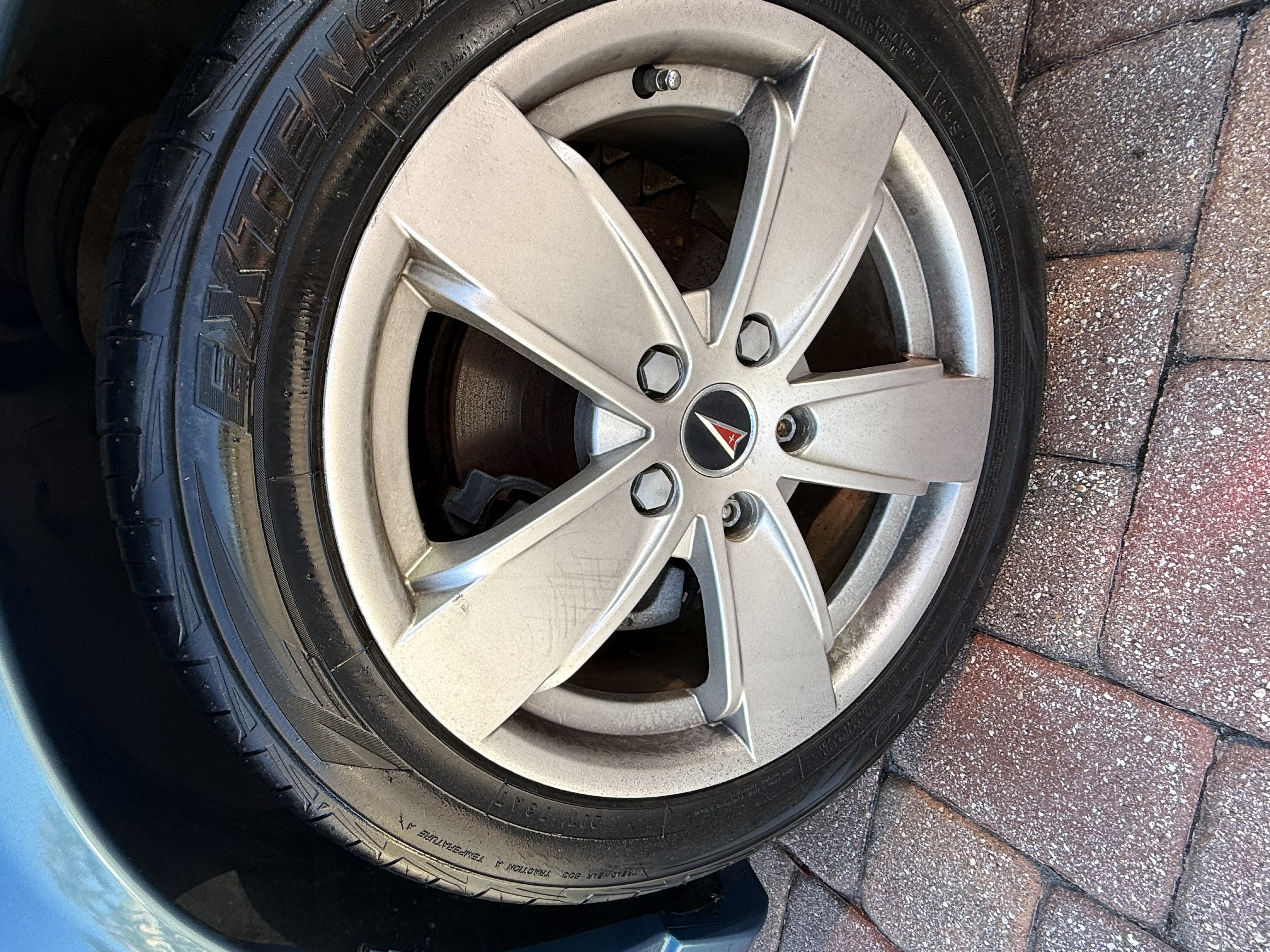 Used 2004 Pontiac GTO RWD image 15