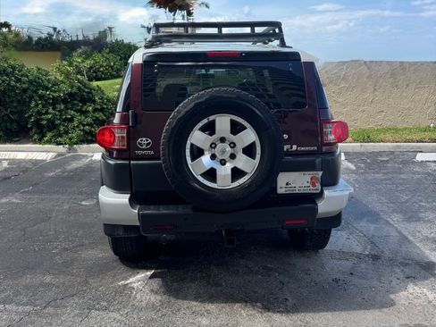 Used 2007 Toyota FJ Cruiser 4WD w/ Upgrade Pkg 1 image 24